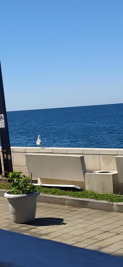 Seaside Apartment Kobuleti ภายนอก รูปภาพ